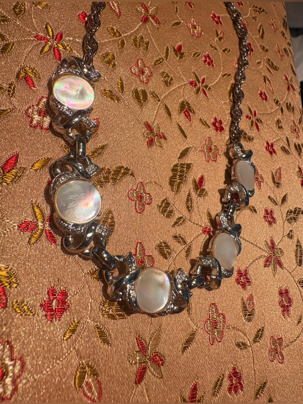 Vintage MCM Mother of Pearl Discs Silver Twist Link Necklace 16”